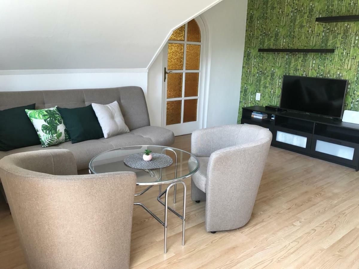 Rozsavoelgy Apartman 巴拉通雷勒 外观 照片